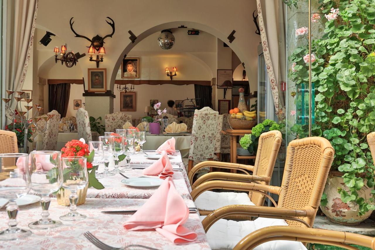 Logis Le Relais Imperial Otel Saint-Vallier-de-Thiey Dış mekan fotoğraf