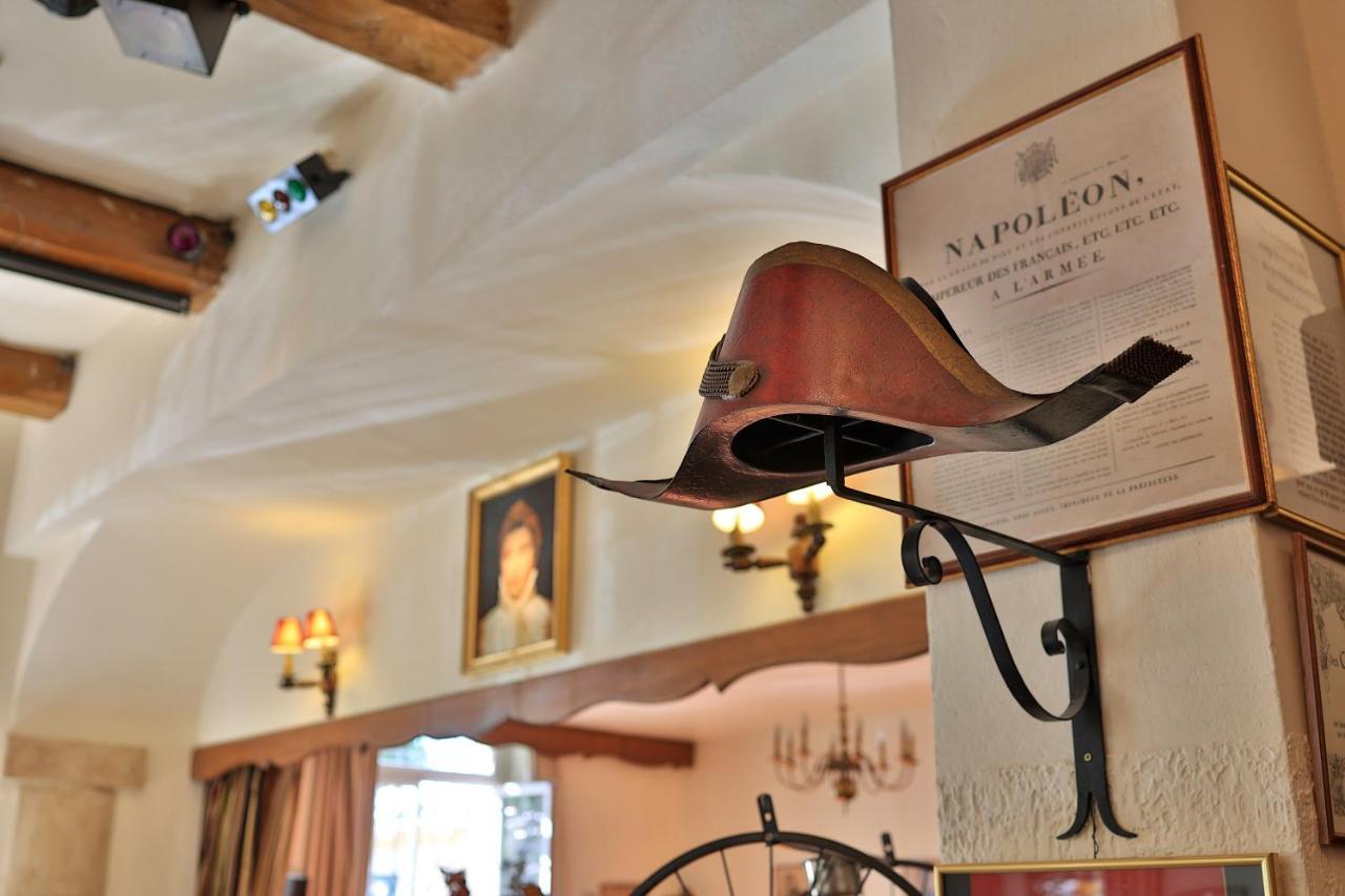 Logis Le Relais Imperial Otel Saint-Vallier-de-Thiey Dış mekan fotoğraf