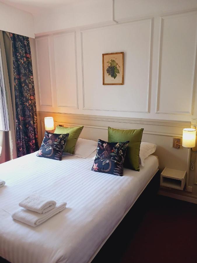 Logis Le Relais Imperial Otel Saint-Vallier-de-Thiey Dış mekan fotoğraf
